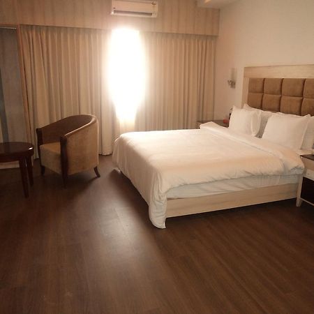 Rr Inn Palayankottai Exteriér fotografie