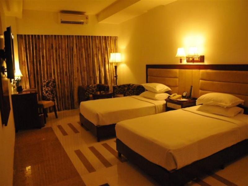 Rr Inn Palayankottai Exteriér fotografie