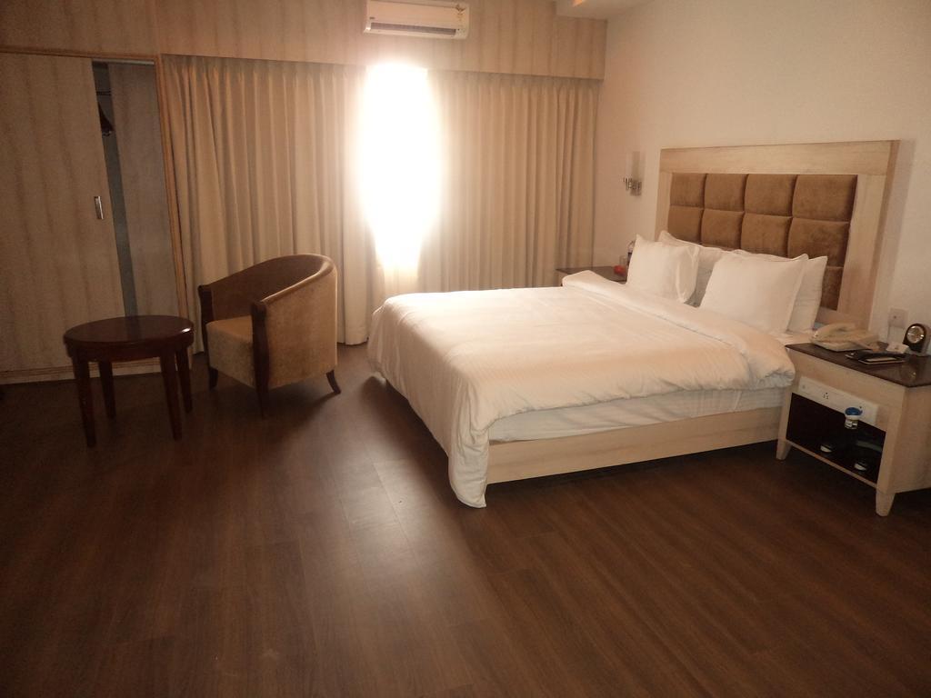 Rr Inn Palayankottai Exteriér fotografie